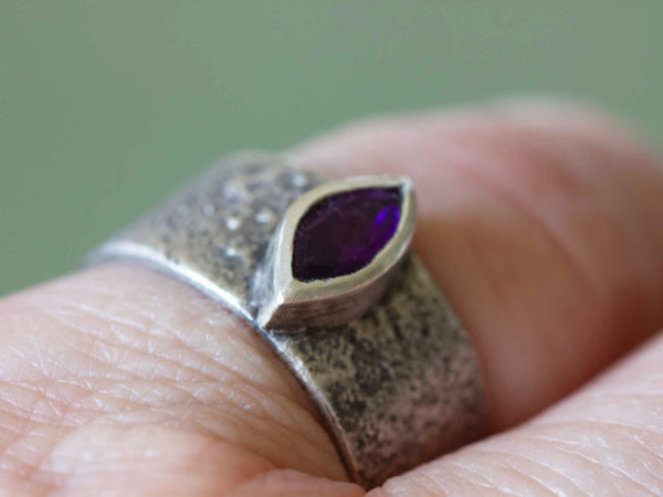 Amethyst & Sterling Silver Ring Size 7.25