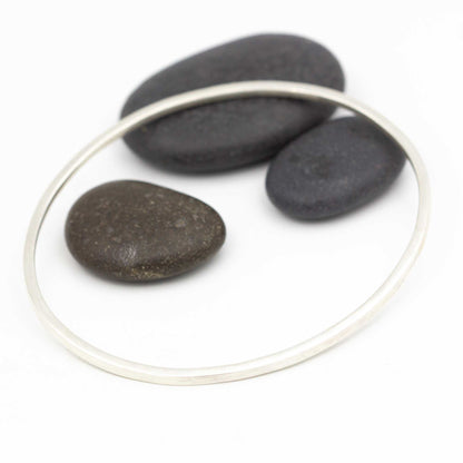 Minimalist Oval Bangle